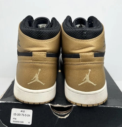 Air Jordan 1 Retro High Melo