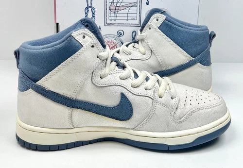 Nike Atlas x Dunk SB High Lost At Sea Special Box