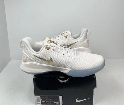 Nike Mamba Focus Metallic Gold