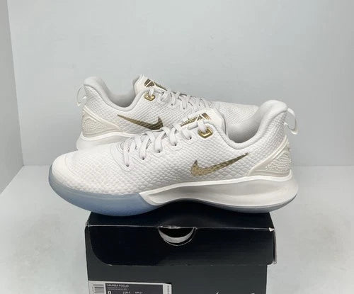 Nike Mamba Focus Metallic Gold