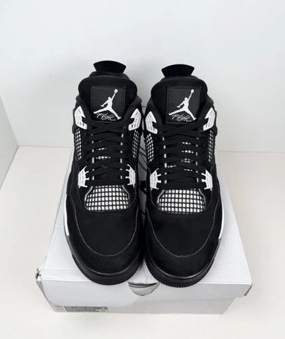 Air Jordan 4 Retro White Thunder