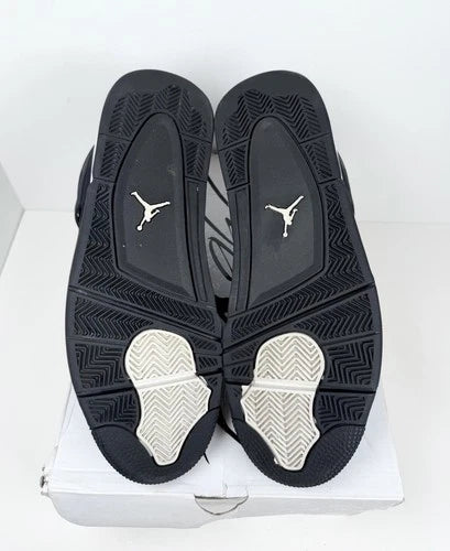 Air Jordan 4 Retro White Thunder